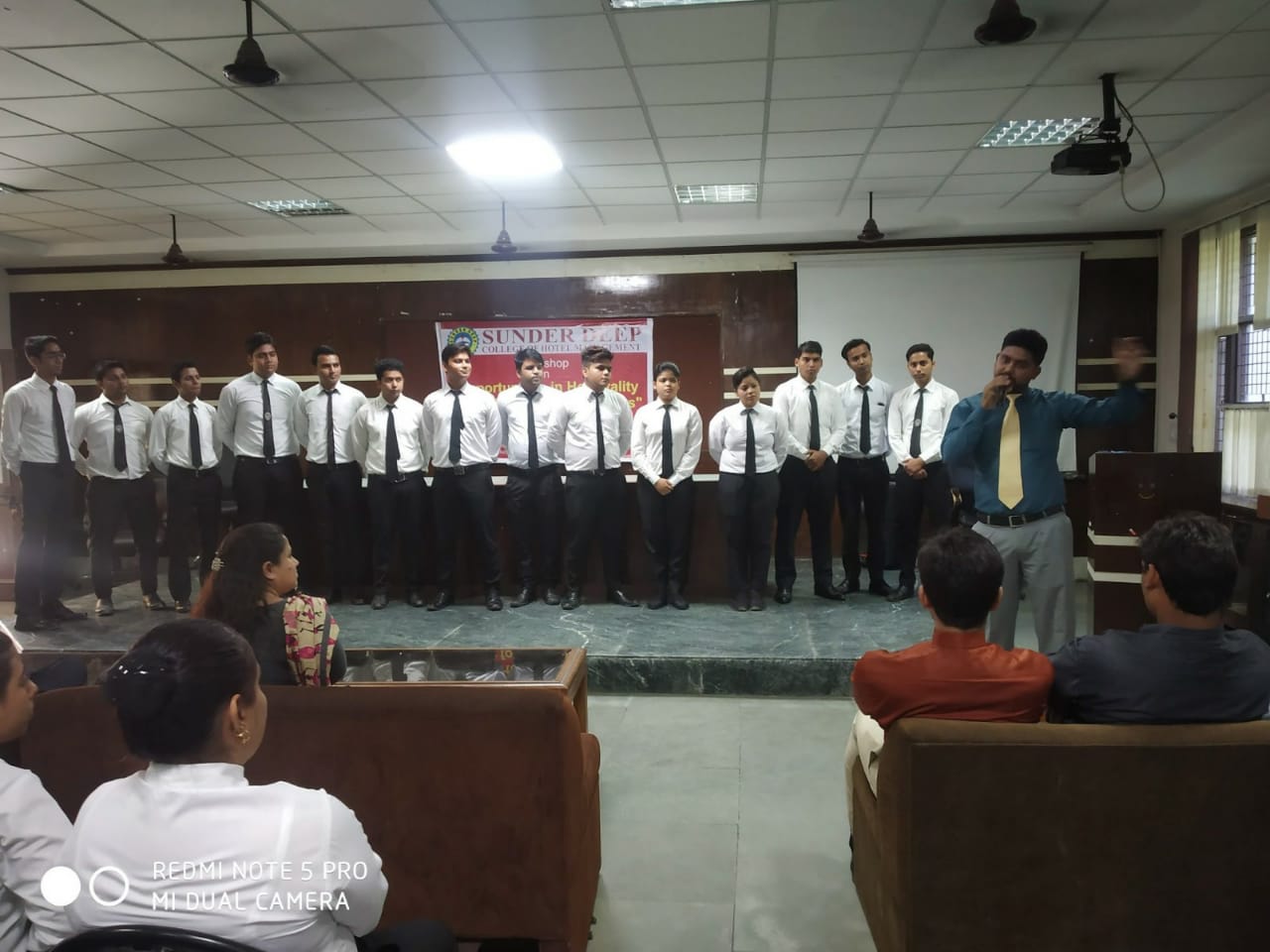 Sunder Deep College of Hotel Management Ghaziabad Academic Facilities photo 7